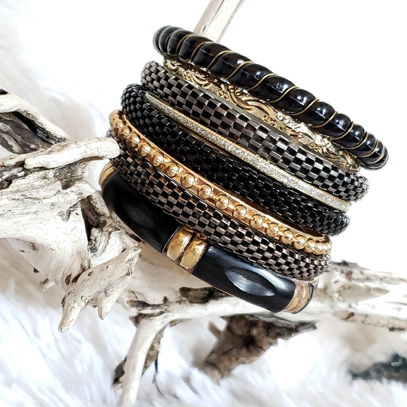 Vintage Jewelry - 8pc Bangle Stack Black Vintage Mix Gunmetal & Gold